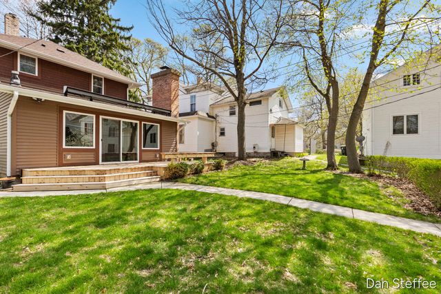 609 S Franklin Street, Greenville, MI 48838