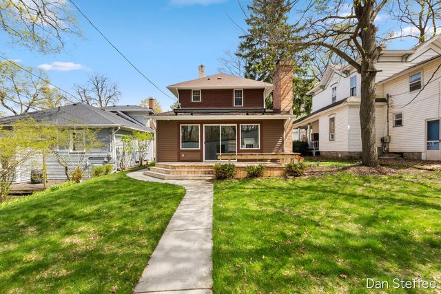609 S Franklin Street, Greenville, MI 48838