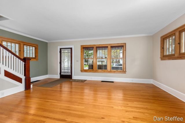 609 S Franklin Street, Greenville, MI 48838