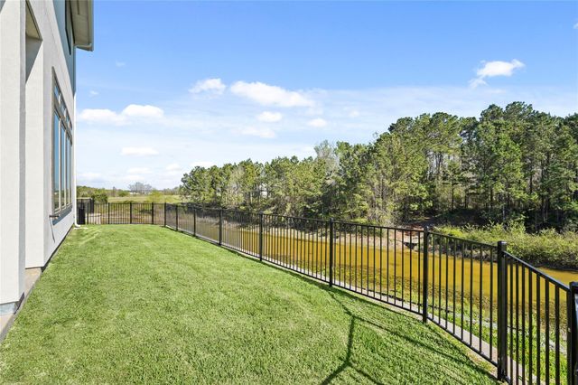 294 Peninsula Point Drive, Montgomery, TX 77356