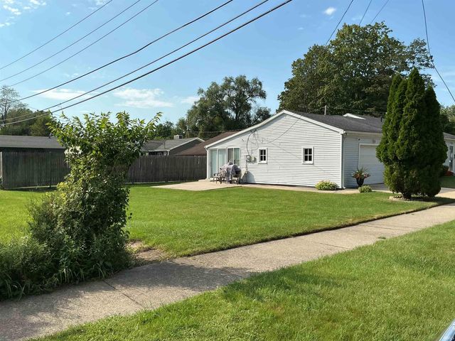 2304 Bergan Street, South Bend, IN 46628