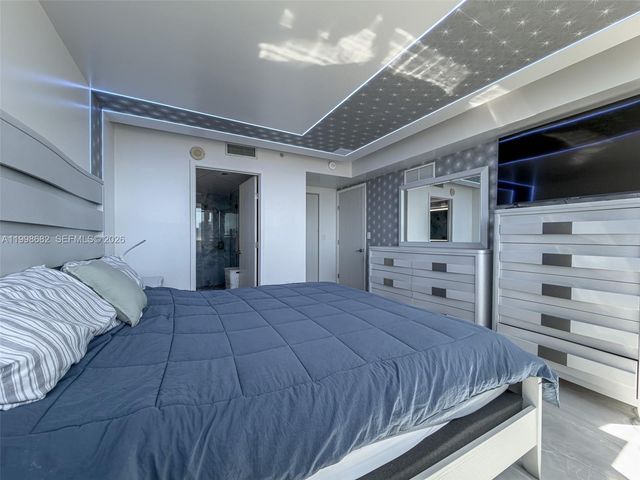 1861 NW S River Dr 2308, Miami, FL 33125