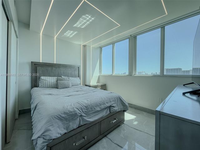 1861 NW S River Dr 2308, Miami, FL 33125