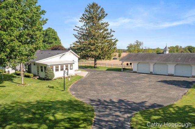 3975 Stage Road, Ionia, MI 48846