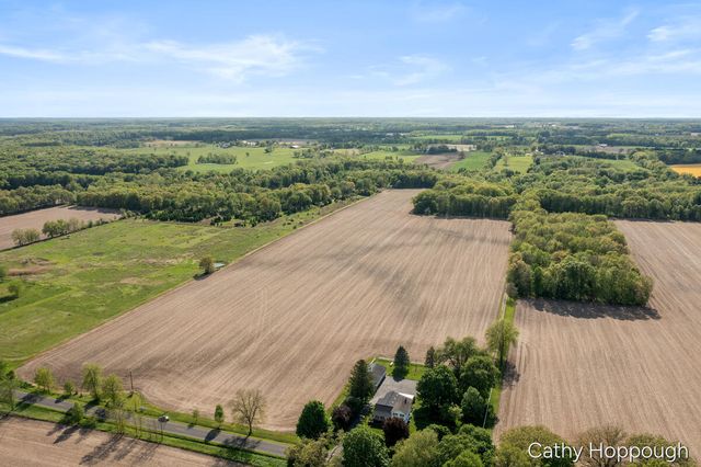 3975 Stage Road, Ionia, MI 48846