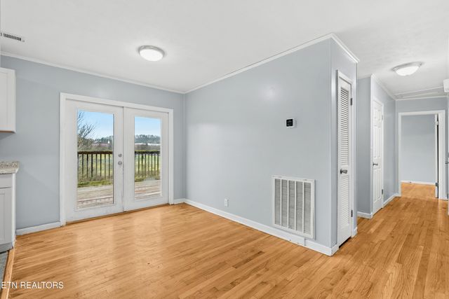 320 Bays Mountain Rd, Knoxville, TN 37920