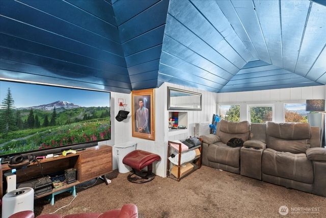 3732 Rockefeller Avenue, Everett, WA 98201