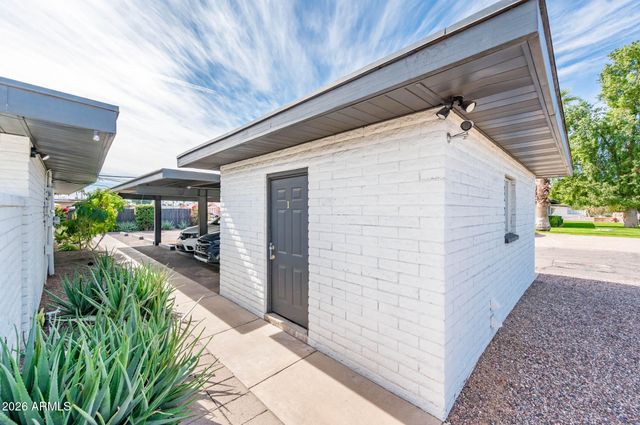 3338 N 67TH Street, Scottsdale, AZ 85251