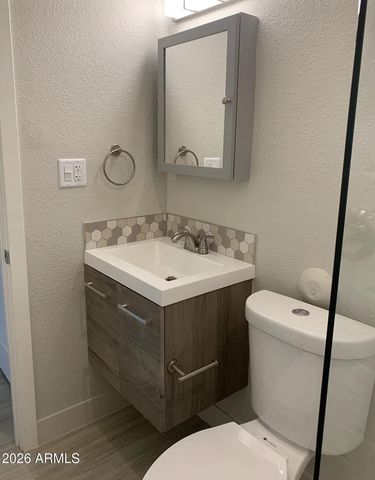 3338 N 67TH Street, Scottsdale, AZ 85251