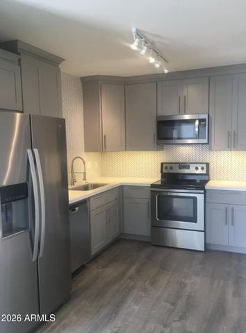 3338 N 67TH Street, Scottsdale, AZ 85251