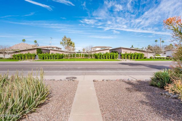 3338 N 67TH Street, Scottsdale, AZ 85251