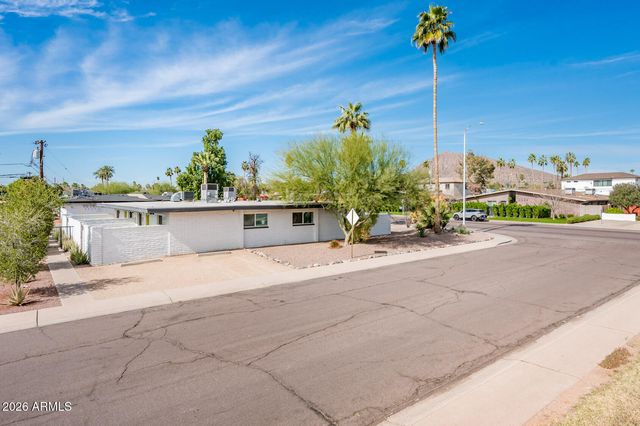 3338 N 67TH Street, Scottsdale, AZ 85251