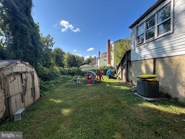 4407 RIDGE DR, Baltimore, MD 21229