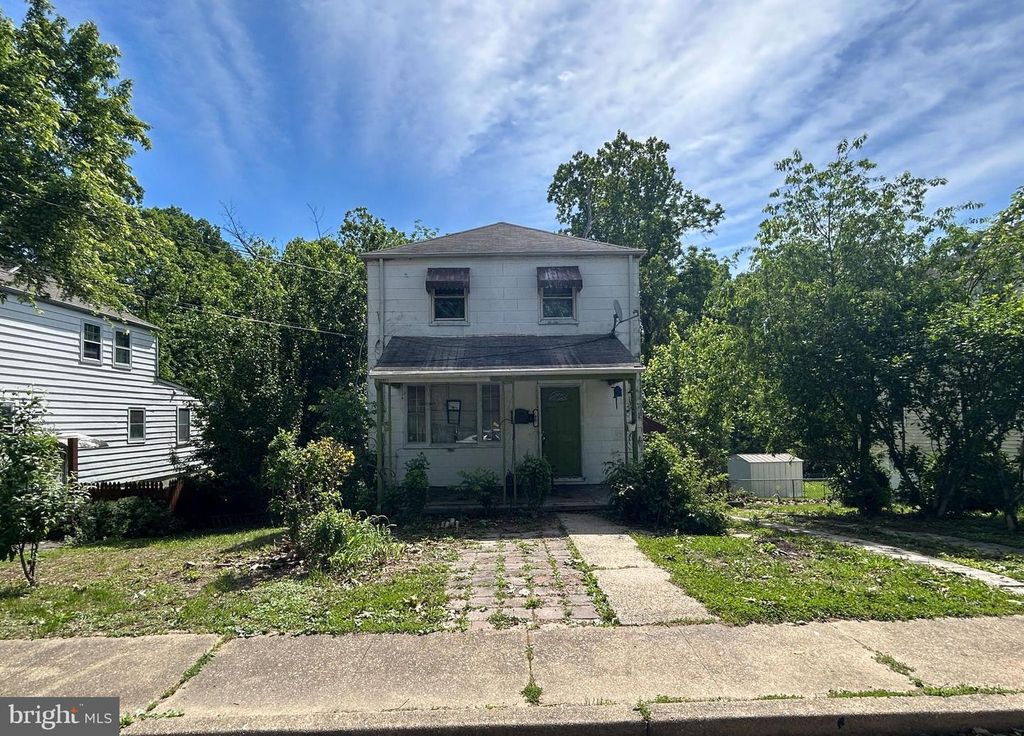 4407 RIDGE DR, Baltimore, MD 21229