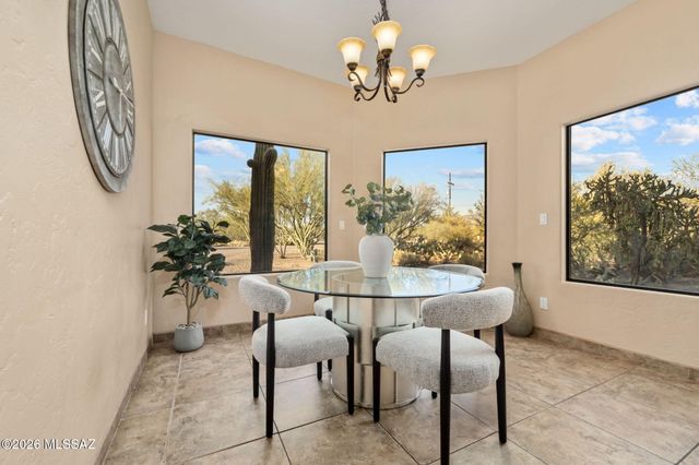 12801 N Kingair Drive, Oro Valley, AZ 85755