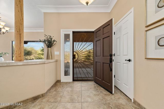 12801 N Kingair Drive, Oro Valley, AZ 85755