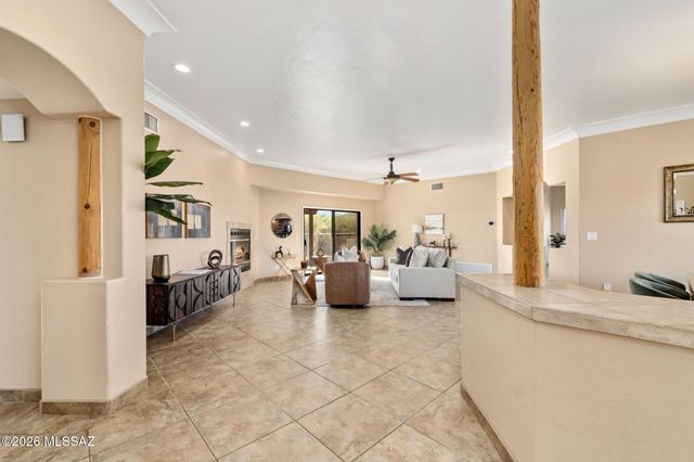 12801 N Kingair Drive, Oro Valley, AZ 85755