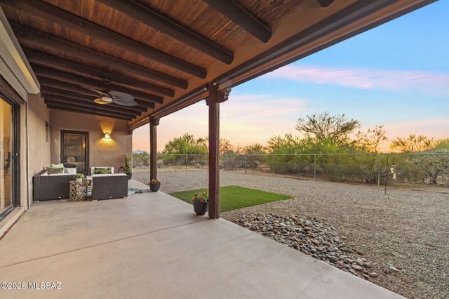 12801 N Kingair Drive, Oro Valley, AZ 85755