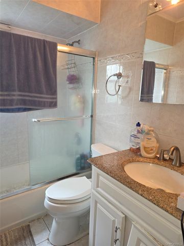 147 Miller Road, Hicksville, NY 11801