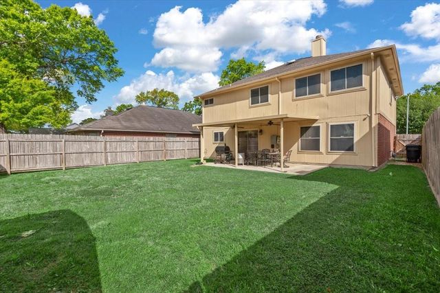13134 Woodtrek Lane, Houston, TX 77015