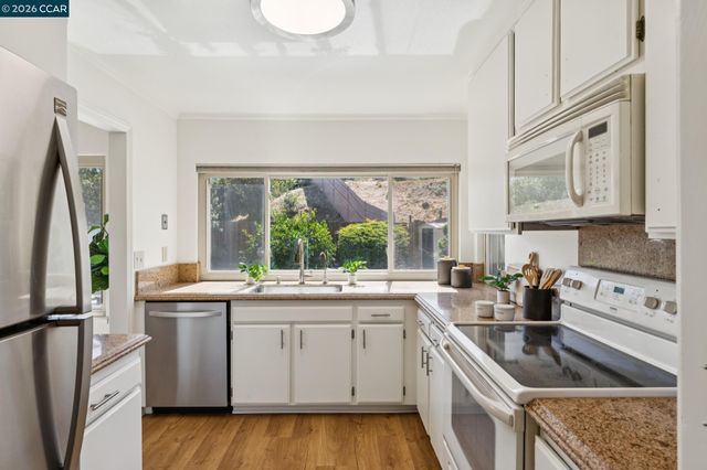 192 Sunrise Way, Vallejo, CA 94591