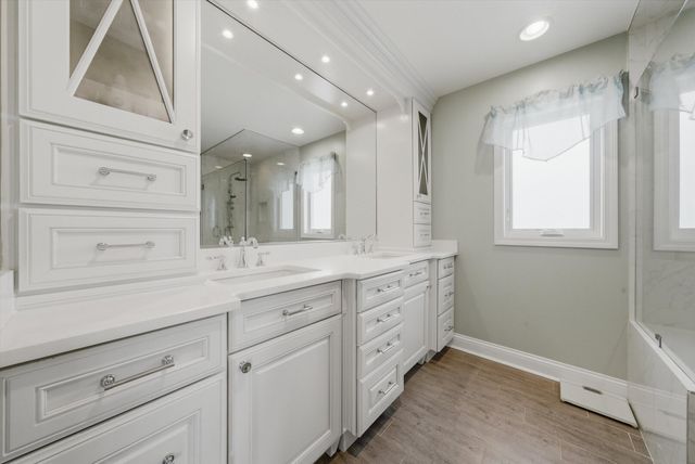 1840 Golf View Drive, Bartlett, IL 60103