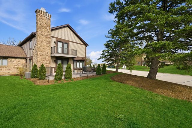 1840 Golf View Drive, Bartlett, IL 60103