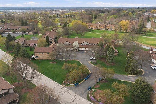 1840 Golf View Drive, Bartlett, IL 60103