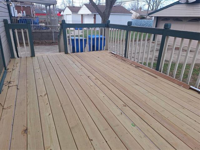 5656 Monroe Street, Dearborn Heights, MI 48125