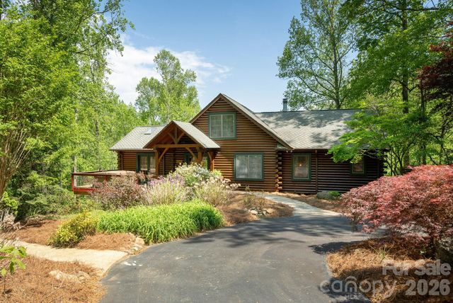 1126 Kilpatrick Road, Hendersonville, NC 28739