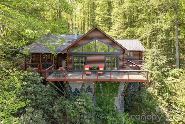 1126 Kilpatrick Road, Hendersonville, NC 28739