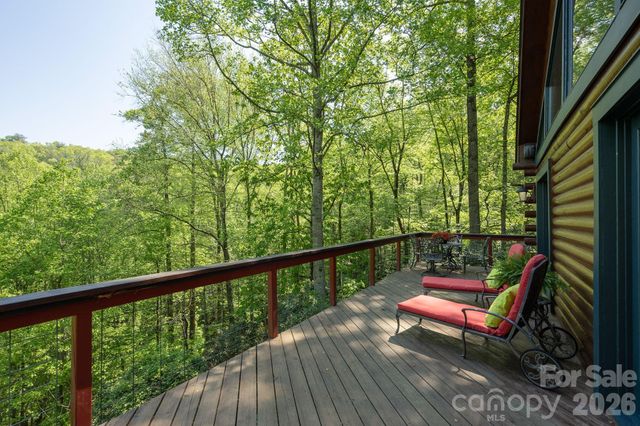 1126 Kilpatrick Road, Hendersonville, NC 28739