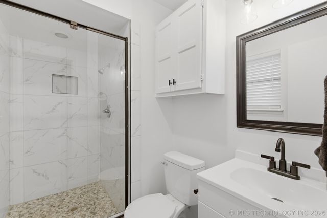 8008 E Madison Street, Broken Arrow, OK 74014