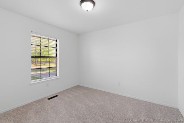 8008 E Madison Street, Broken Arrow, OK 74014