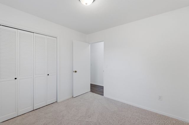 8008 E Madison Street, Broken Arrow, OK 74014