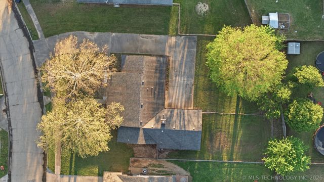 8008 E Madison Street, Broken Arrow, OK 74014