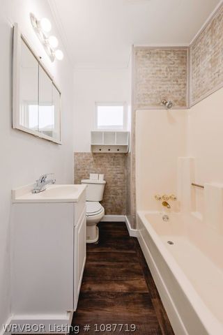 618 S 20th Street, Fort Smith, AR 72901