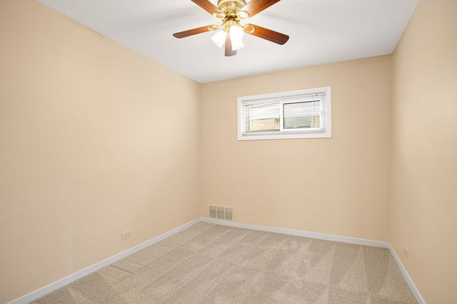 2217 Keystone Avenue, North Riverside, IL 60546