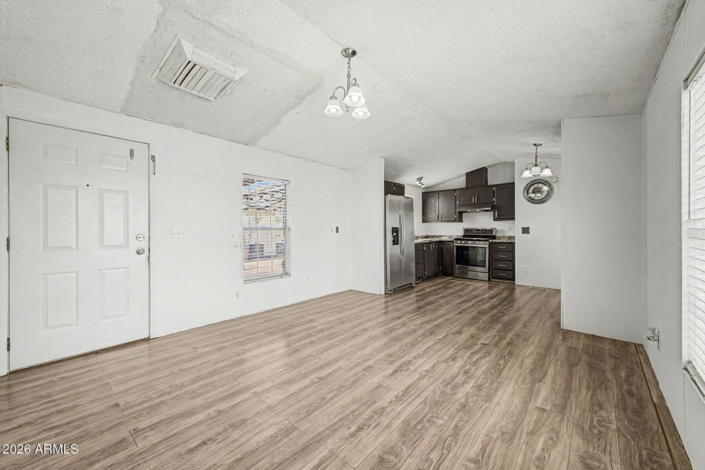 303 E SOUTH MOUNTAIN Avenue 88, Phoenix, AZ 85042 — photo 2
