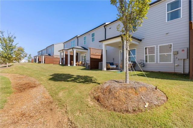 4397 Treadle SW Road, Mableton, GA 30126