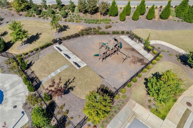 4397 Treadle SW Road, Mableton, GA 30126