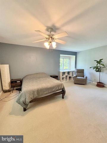 6411 11TH ST N, Arlington, VA 22205