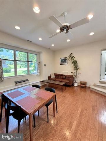 6411 11TH ST N, Arlington, VA 22205
