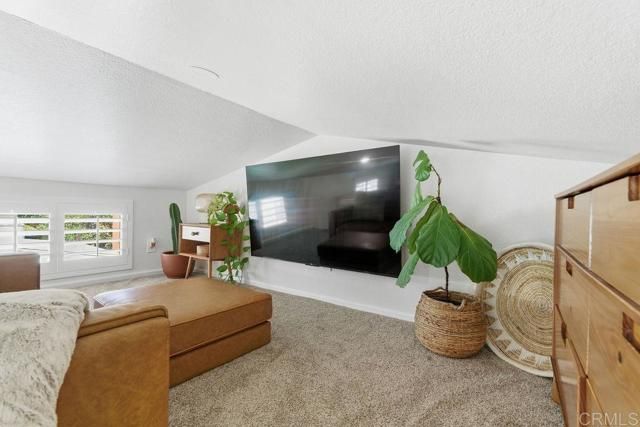 523 N Vulcan Avenue 43, Encinitas, CA 92024