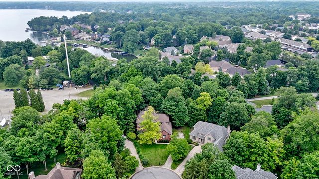 12214 Ridgeside Road, Indianapolis, IN 46256