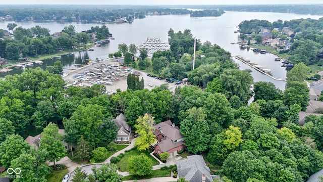 12214 Ridgeside Road, Indianapolis, IN 46256