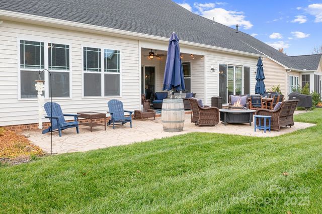 20013 Molly Harper Drive, Cornelius, NC 28031