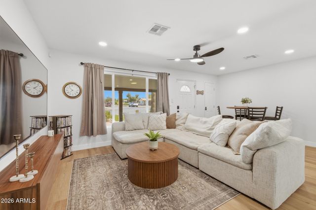 3713 E HARVARD Street, Phoenix, AZ 85008