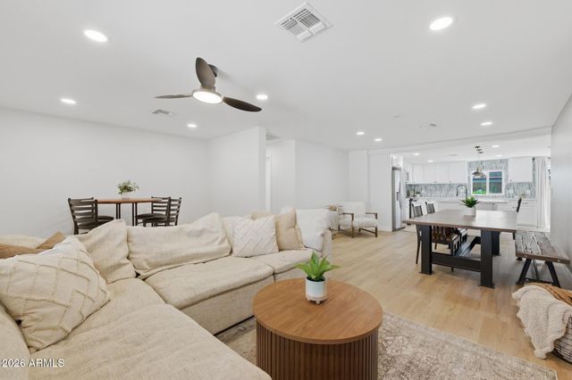 3713 E HARVARD Street, Phoenix, AZ 85008