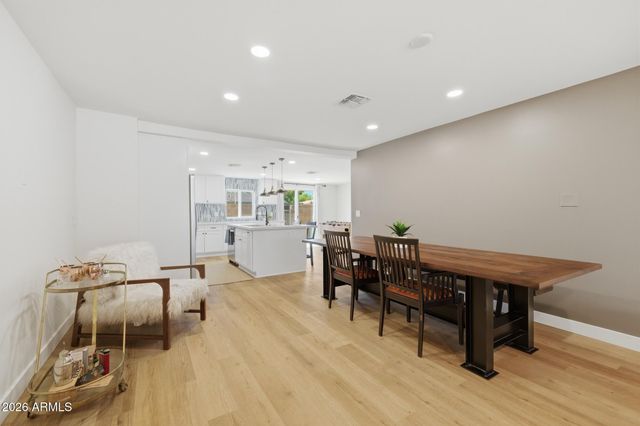 3713 E HARVARD Street, Phoenix, AZ 85008